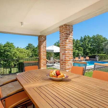 فيلة Authentic Retreat In Lush Rural Istria - Fabina