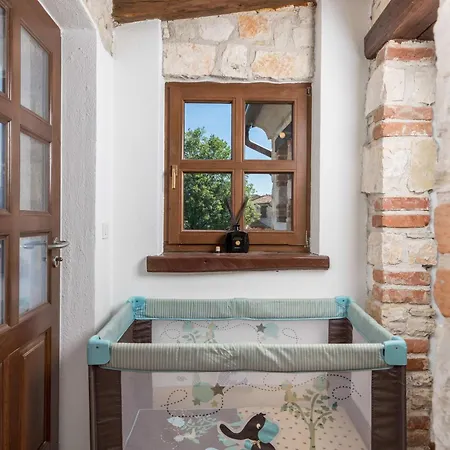 Authentic Retreat In Lush Rural Istria - Fabina *