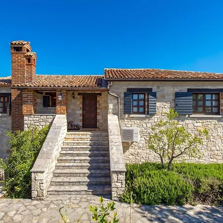 Fabina - Authentic Retreat In Rural Istria Fabci